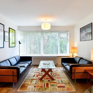 Pass The Keys Quiet Coastal Retreat Inbetween Langland & Caswell , Swansea United Kingdom